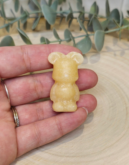 Ours Calcite jaune