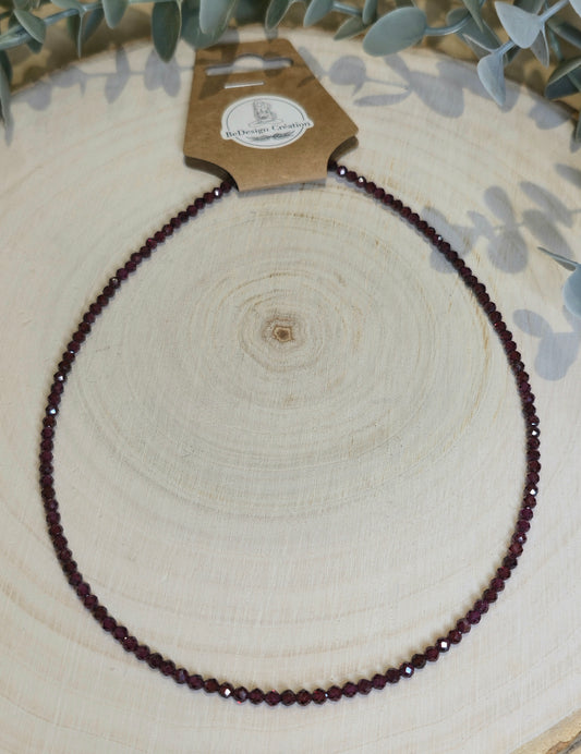 Collier Grenat