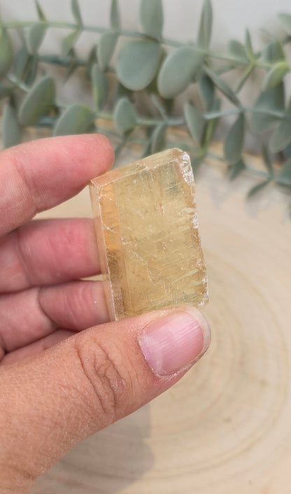 Cube de Calcite optique jaune