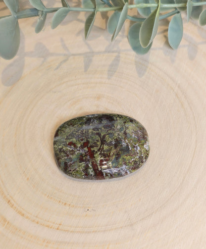 Pierre de paume mince Jaspe Sang dragon