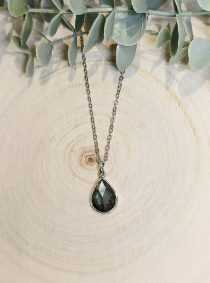 Collier Labradorite goutte