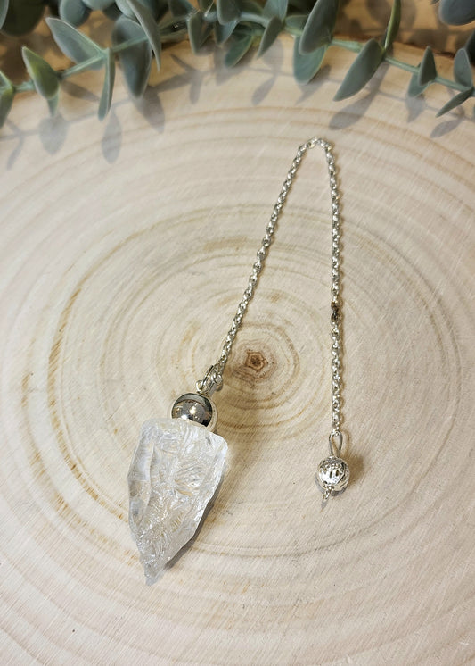 Pendule Quartz clair brute
