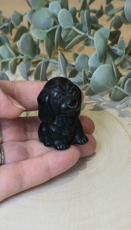 Chien en Obsidienne