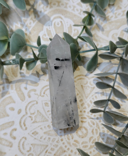 Pointe Quartz tourmaline