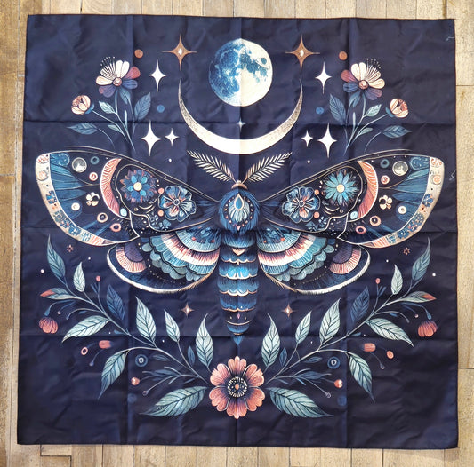 Nappe d’autel Papillon de nuit et fleur