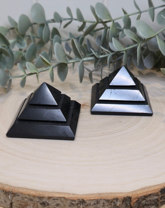 Pyramide Shungite