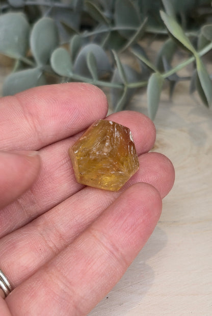 Citrine naturelle du Brésil grade extra barattée