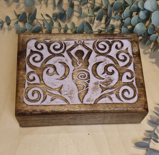 Boite en bois Déesse