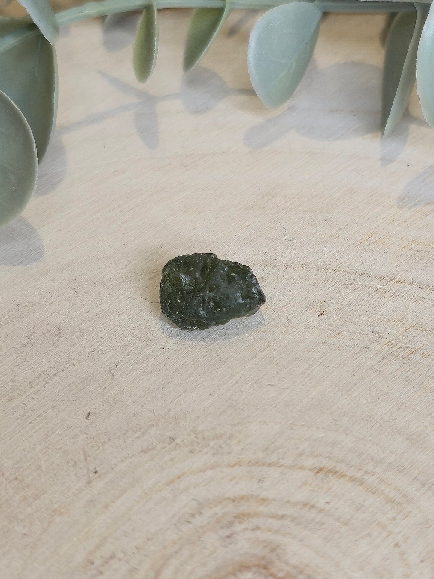 Moldavite brute