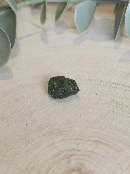 Moldavite brute