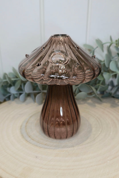 Vase champignon brun pointu