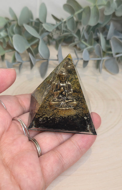 Pyramide Orgonite avec pierres - Obsidienne et Bouddha