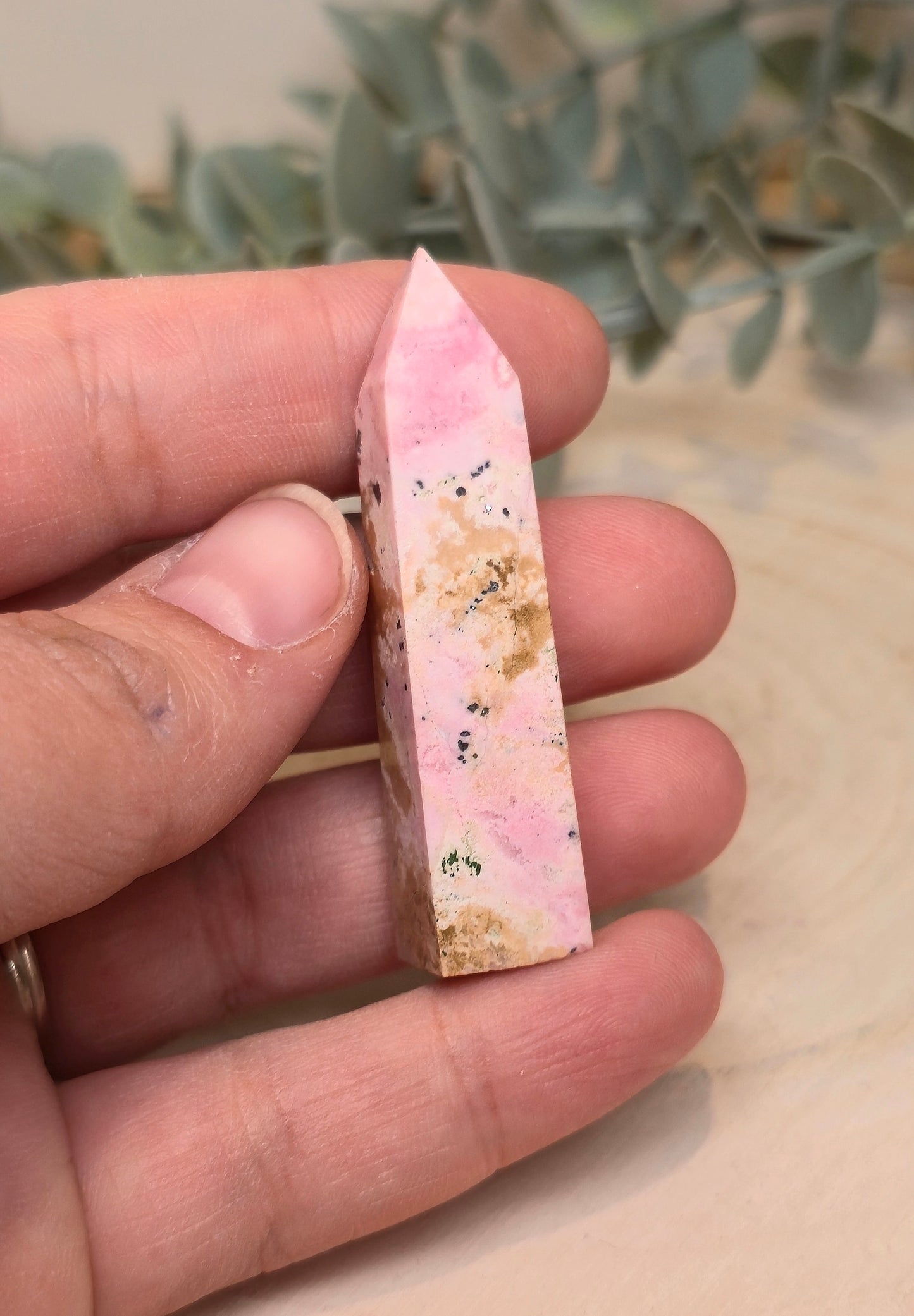 Pointe en Rhodonite du Pérou