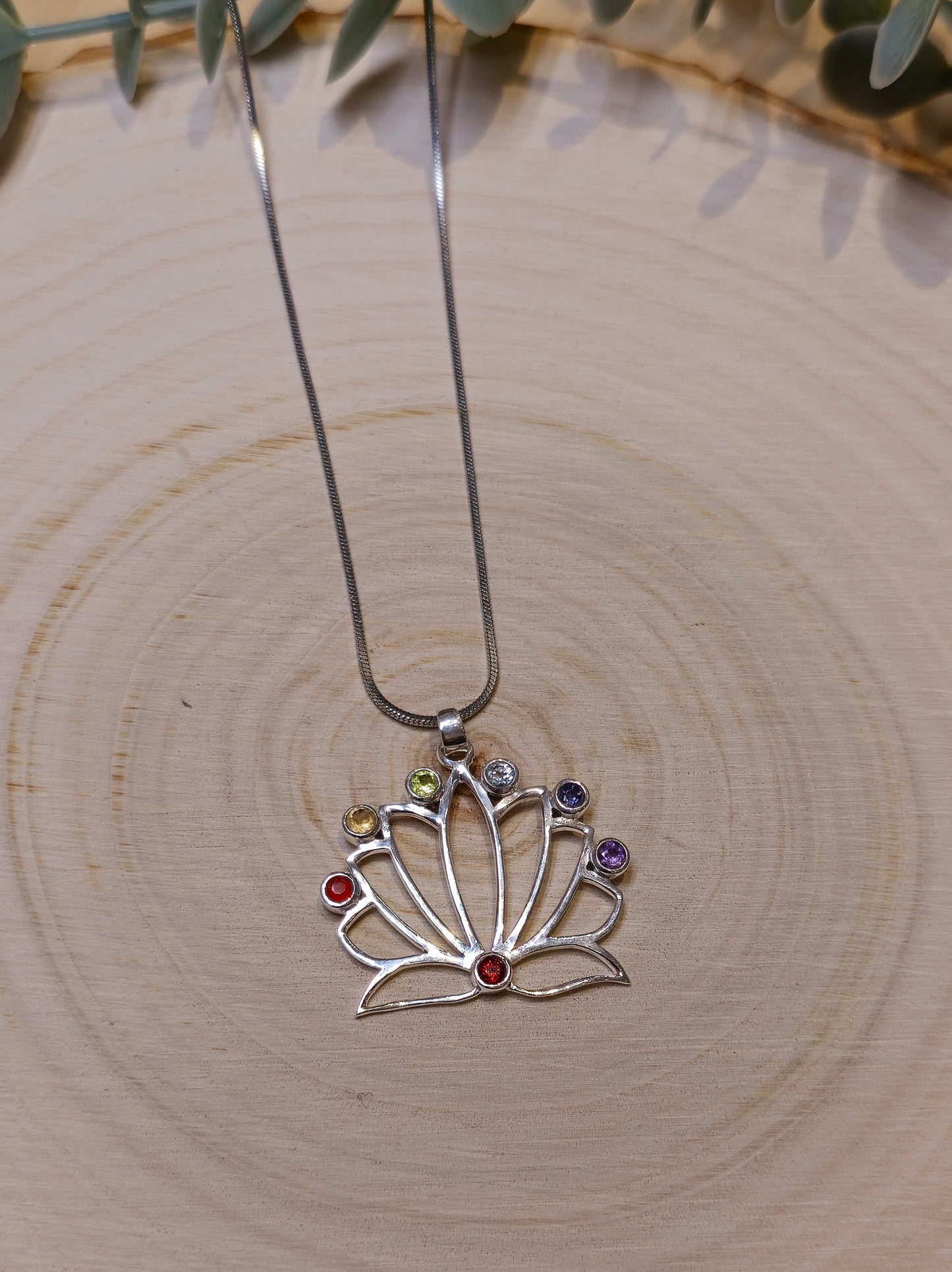 Collier Lotus Chakras