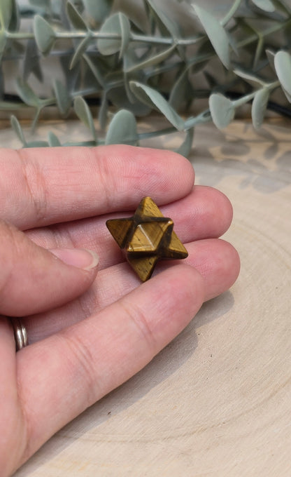 Étoile Merkaba Oeil de tigre