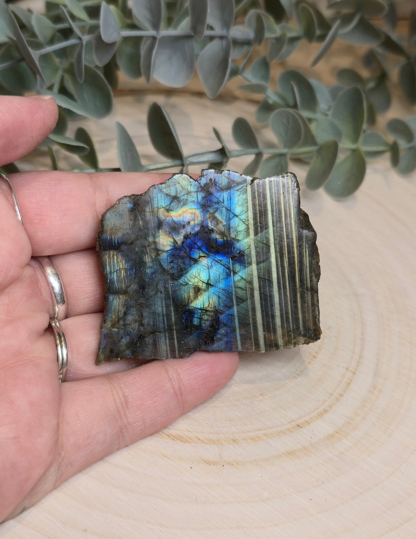 Labradorite brute