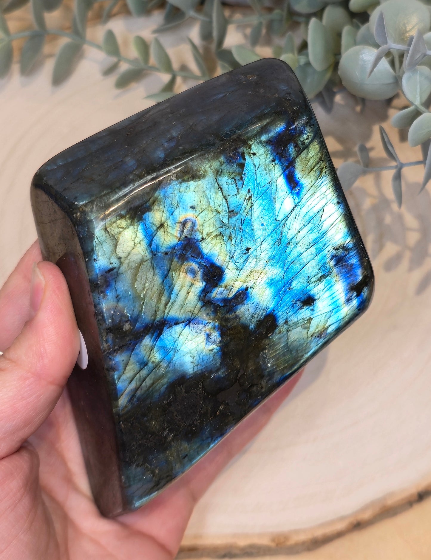 Freeform Labradorite