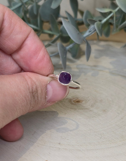 Bague carré Améthyste