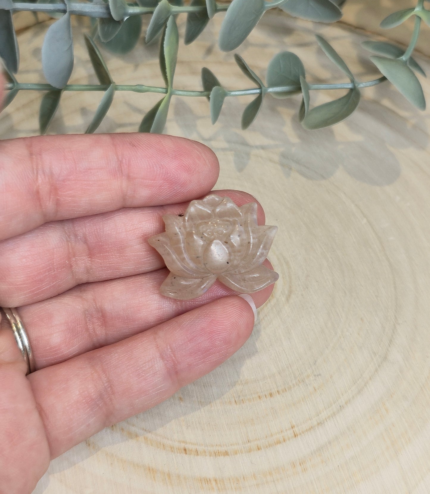 Lotus en Pierre de lune pêche