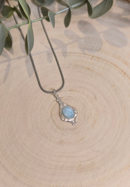 Collier Larimar