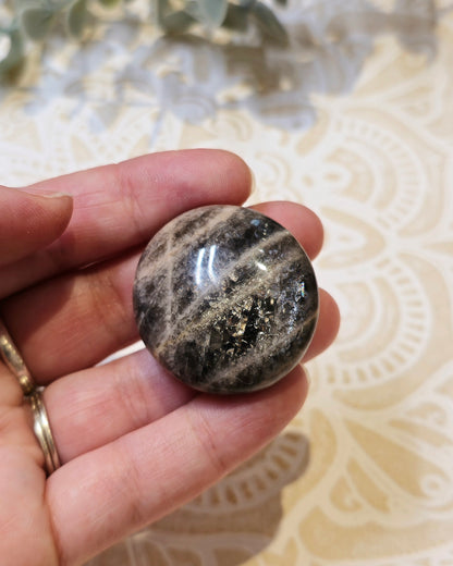 Pierre de paume en Pierre de lune noire