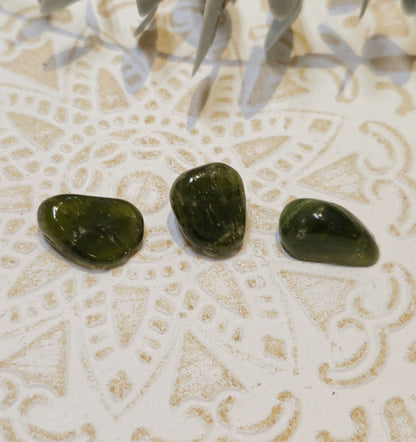 Vésuvianite barattée