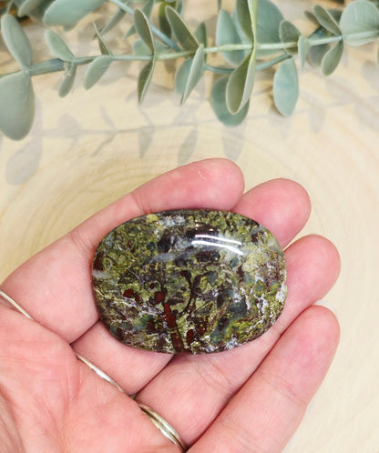 Pierre de paume mince Jaspe Sang dragon