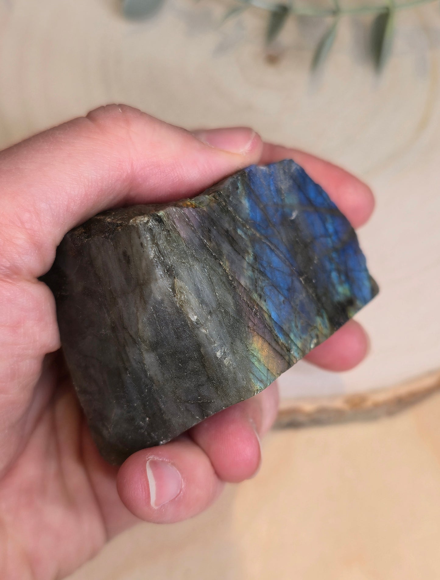 Labradorite brute de Madagascar