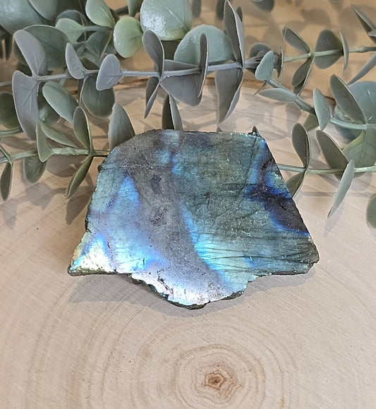 Labradorite brute