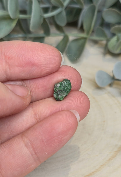 Tsavorite brute
