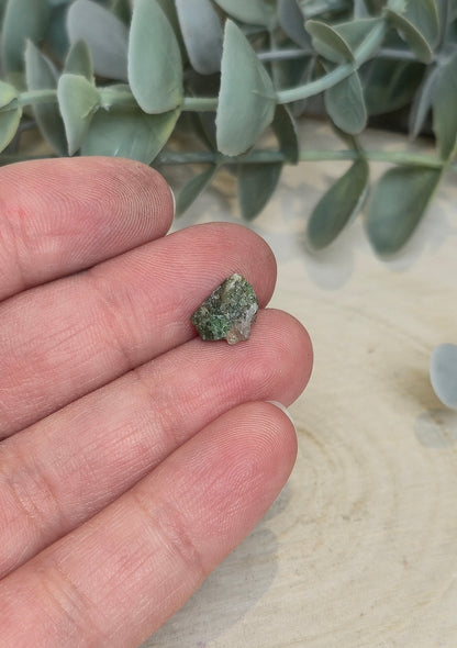 Tsavorite brute