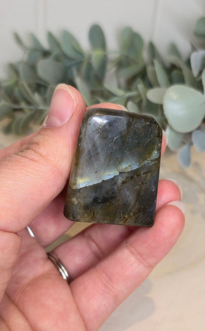 Freeform Labradorite