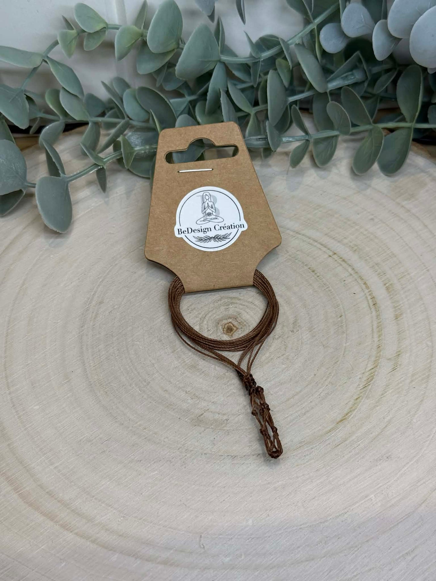 Collier porte-pierre en macramé BeDesign Création