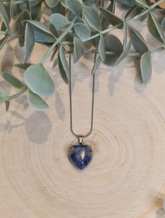 Collier en mini coeur en Sodalite