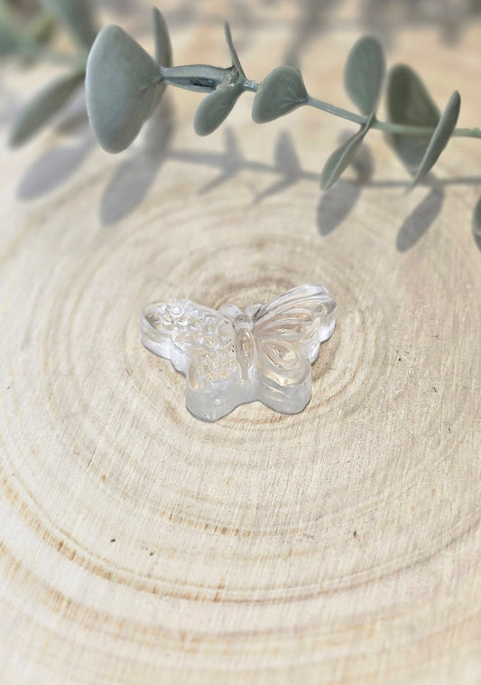 Papillon et fleurs en Quartz clair