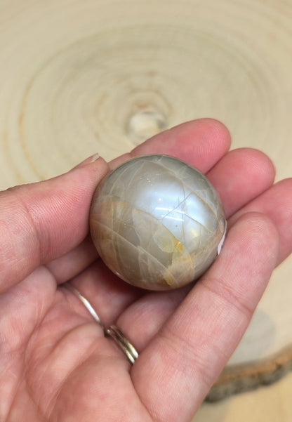 Sphère Pierre de lune pêche