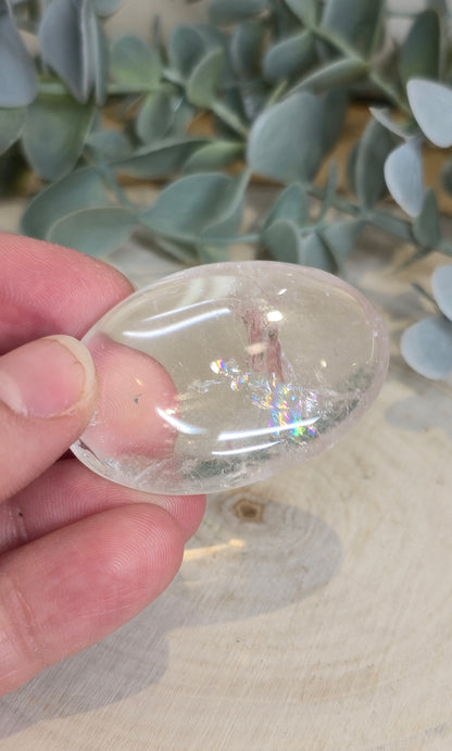 Pierre de paume en Quartz clair (extra clair)