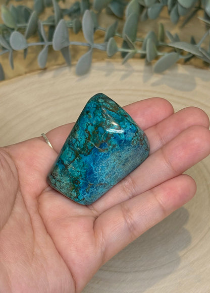 Freeform Shattuckite