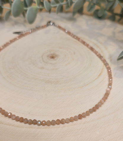 Collier Pierre de lune pêche