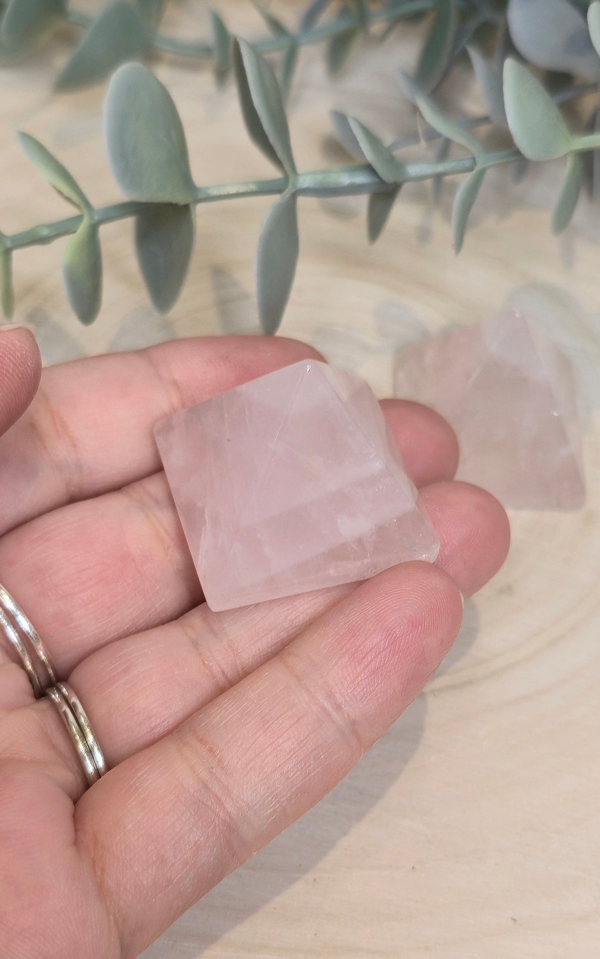Pyramide Quartz rose