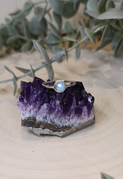 Bague ronde petit Pierre de lune