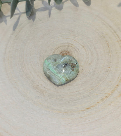 Coeur en Pierre de lune verte