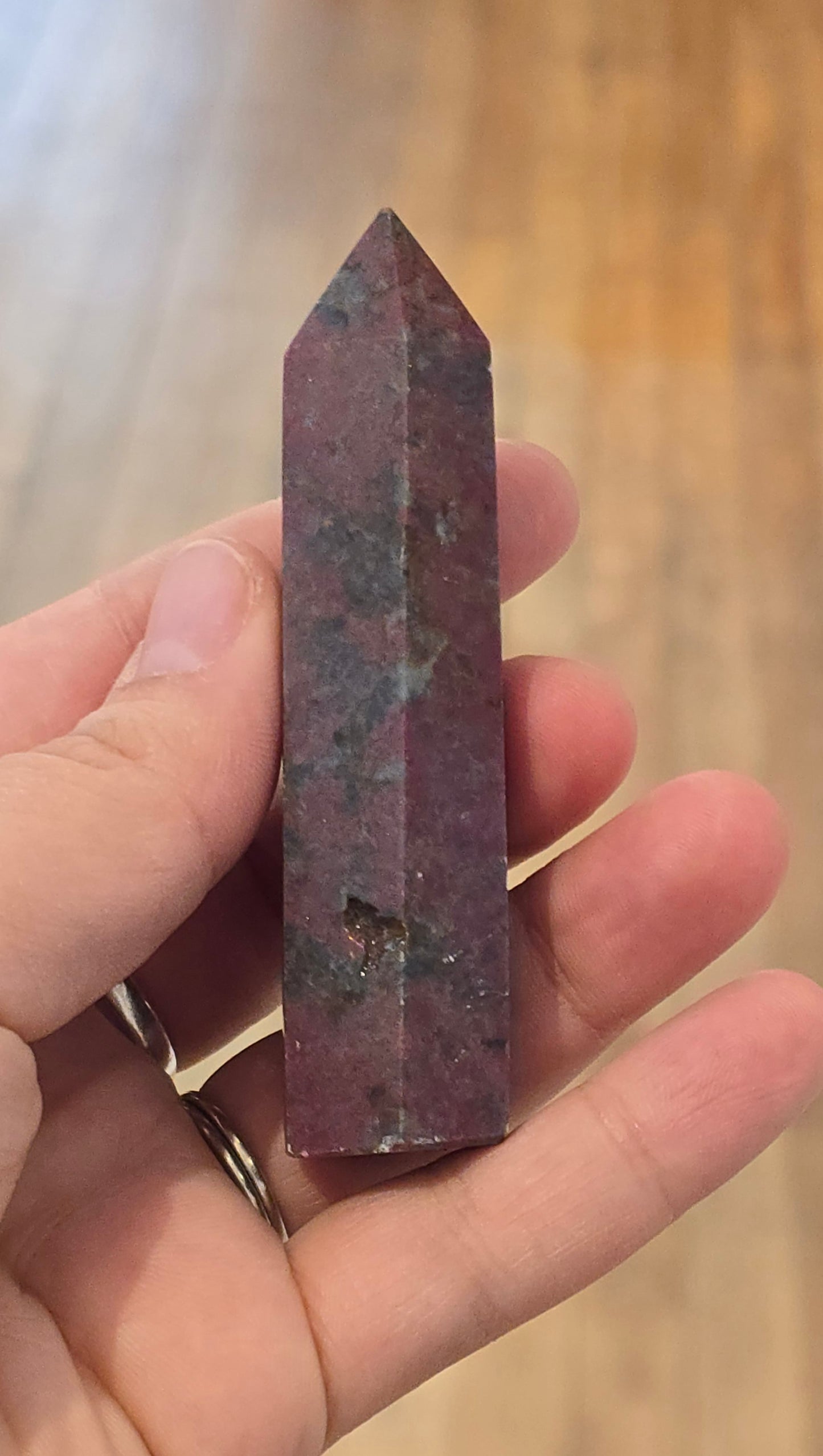 Pointe Rubis Kyanite