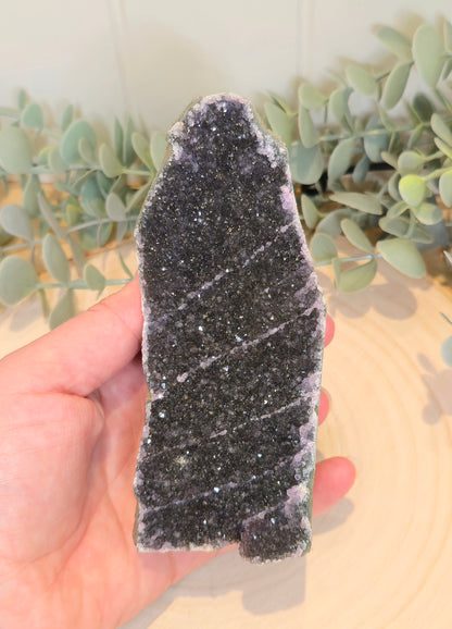 Amas d’Améthyste noire