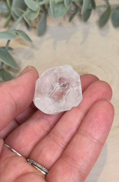 Pointe en Apophyllite