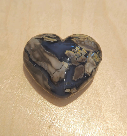 Coeur en Agate volcanique