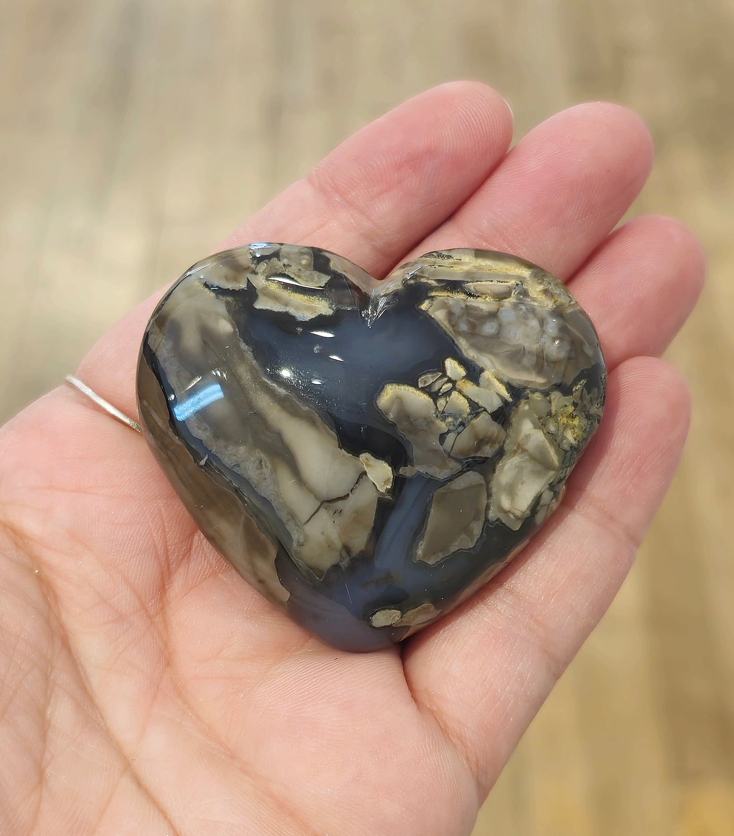 Coeur en Agate volcanique