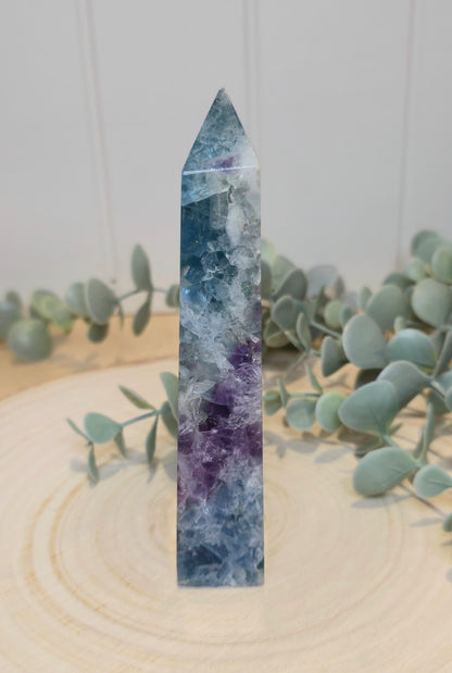 Pointe en Feather Fluorite