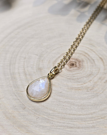 Collier Pierre de lune goutte gold
