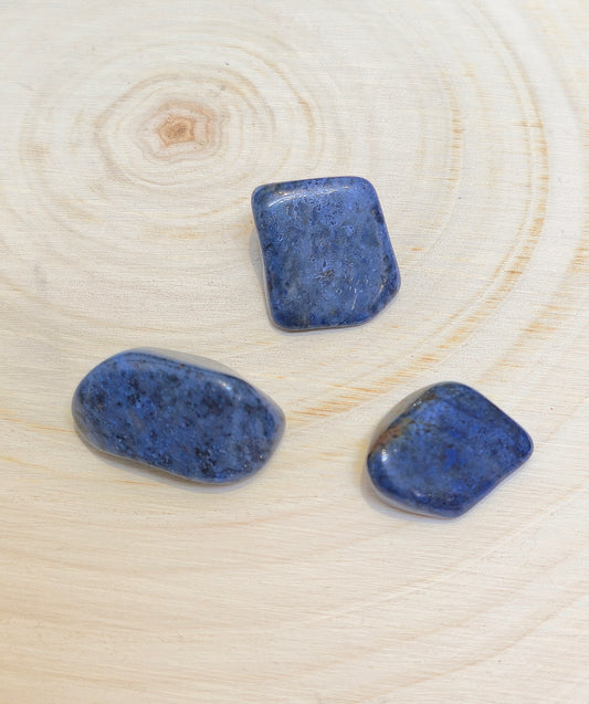 Dumortierite barattée